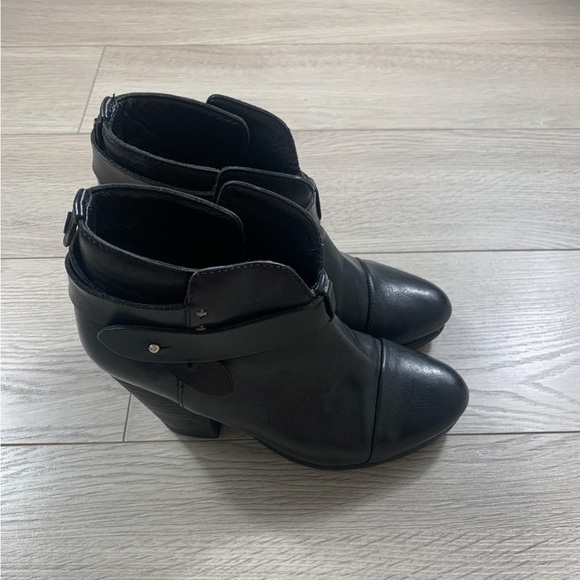 RAG & BONE Harrow Black Leather Ankle Boots - Picture 4 of 13